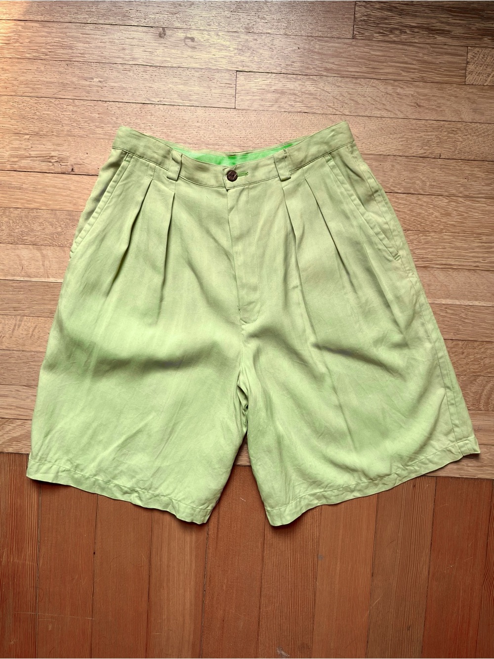 Vintage chartreuse green 100% silk shorts